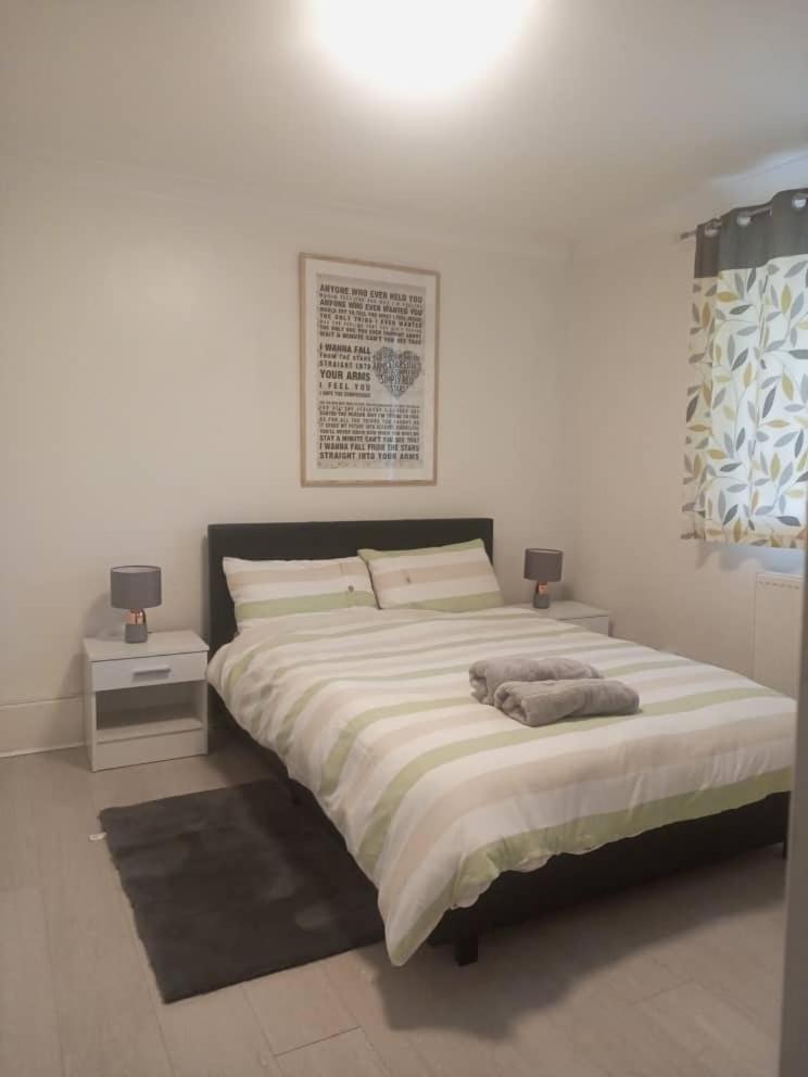 Heronsgate Gh009 Apartamento Abbey Wood Exterior foto